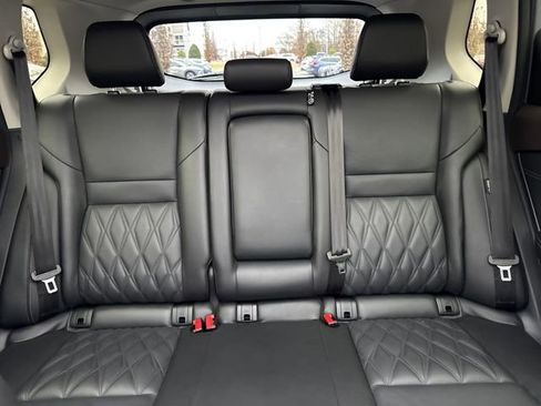 Used 2023 Nissan Rogue Platinum w/ Platinum Premium Package image 31