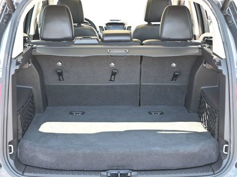 Used 2016 Ford C-MAX SEL w/ Equipment Group 302A FWD image 21