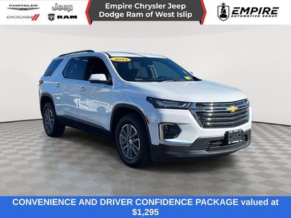 Used 2023 Chevrolet Traverse LT