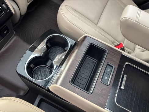 Used 2020 Lincoln Aviator Reserve w/ Equipment Group 202A image 33