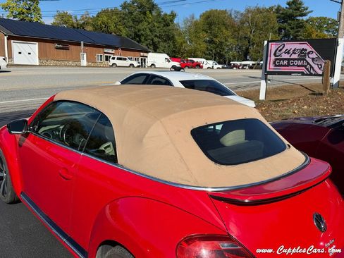 Used 2013 Volkswagen Beetle 2.0T image 47