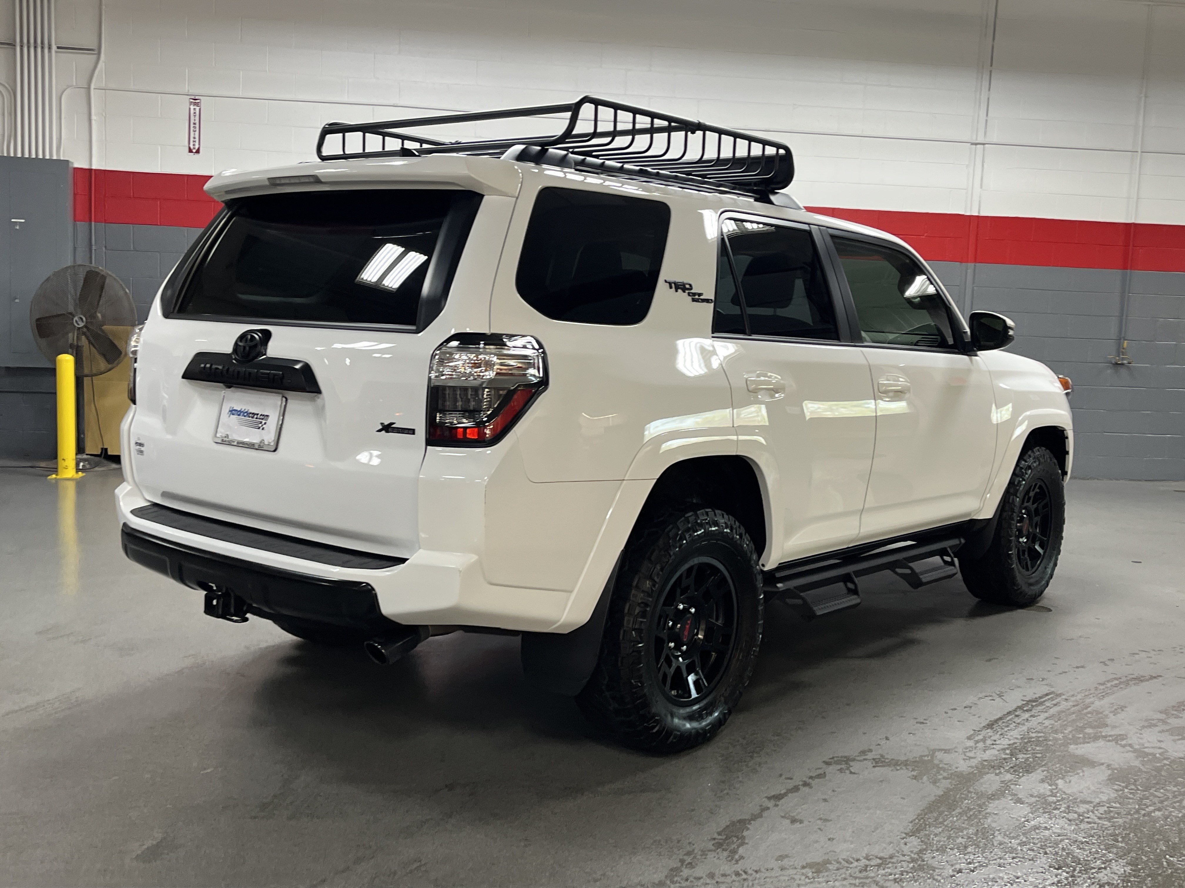 Used 2024 Toyota 4Runner TRD Off-Road Premium w/ Moonroof Package AWD/4WD image 10