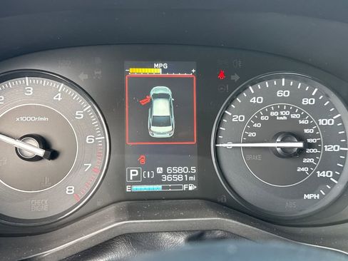 Used 2023 Subaru Impreza Premium image 32