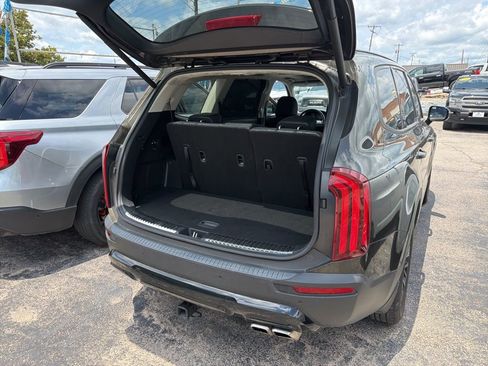 Used 2022 Kia Telluride SX w/ SX Prestige Package AWD/4WD image 34