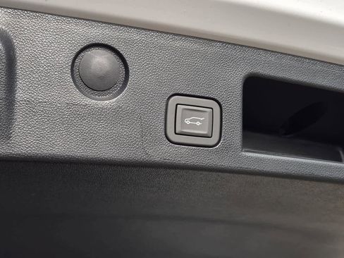 New 2026 GMC Terrain Elevation w/ Elevation Premium Package image 8