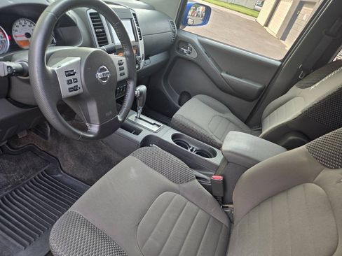 Used 2014 Nissan Frontier PRO-4X AWD/4WD image 15