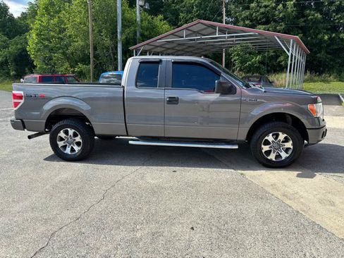 Used 2013 Ford F150 STX w/ Mid Equipment Group AWD/4WD image 9