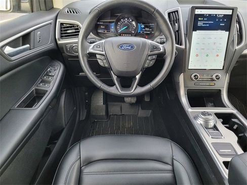 Certified 2022 Ford Edge SEL w/ Convenience Package image 31