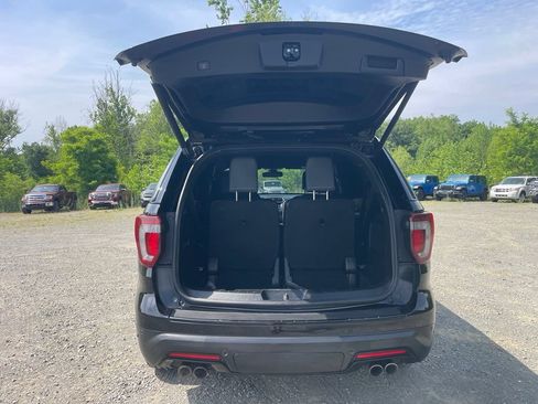 Used 2018 Ford Explorer Sport w/ Equipment Group 401A AWD/4WD image 12