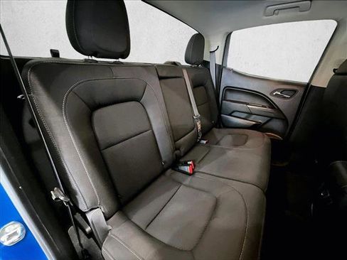 Used 2022 Chevrolet Colorado LT RWD image 29