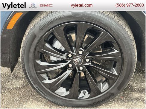 Used 2024 Buick Envista Sport Touring w/ Convenience I Package image 7