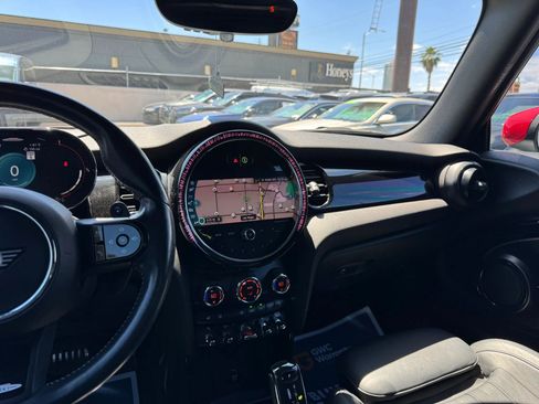 Used 2022 MINI Cooper John Cooper Works w/ Driver Assistance Package FWD image 20