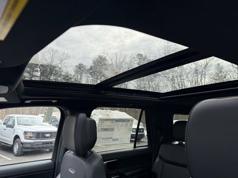 New 2026 Ford Expedition Max Platinum image 20