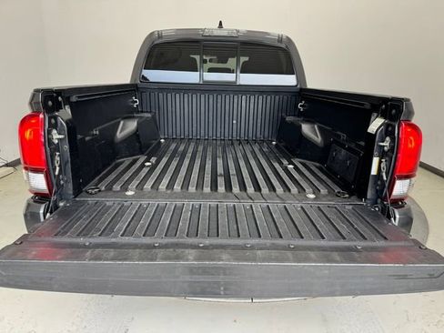 Used 2021 Toyota Tacoma SR w/ SR Convenience Package RWD image 8