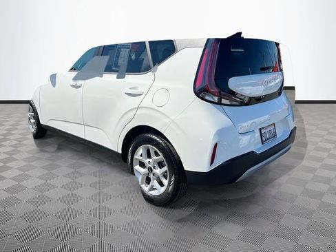 Used 2023 Kia Soul S image 45