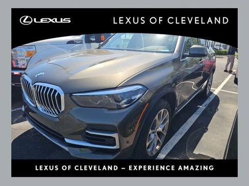 Used 2022 BMW X5 xDrive45e w/ Climate Comfort Package AWD/4WD image 1