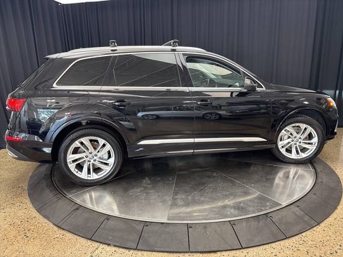 Used 2020 Audi Q7 3.0T Premium Plus w/ Premium Plus Package AWD/4WD image 7