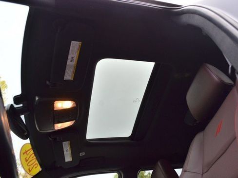 Used 2024 Dodge Durango GT image 34