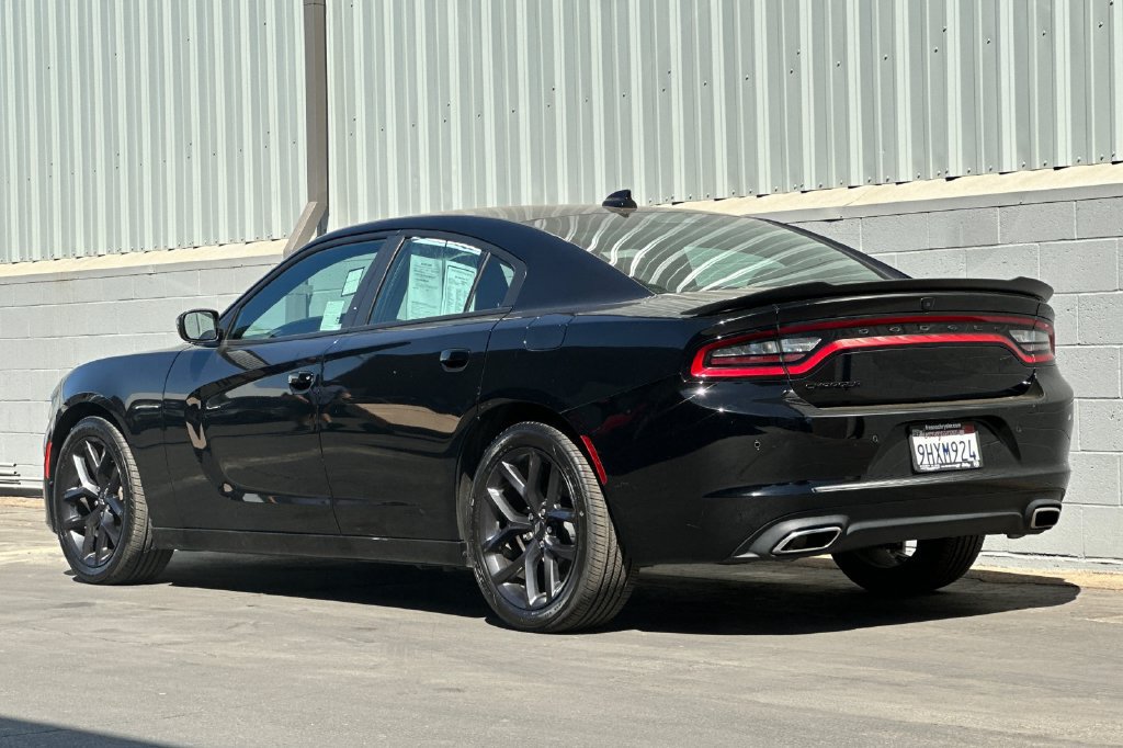 Used 2023 Dodge Charger SXT w/ Blacktop Package RWD image 6