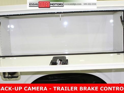 New 2024 RAM 2500 Tradesman w/ Chrome Appearance Group image 33