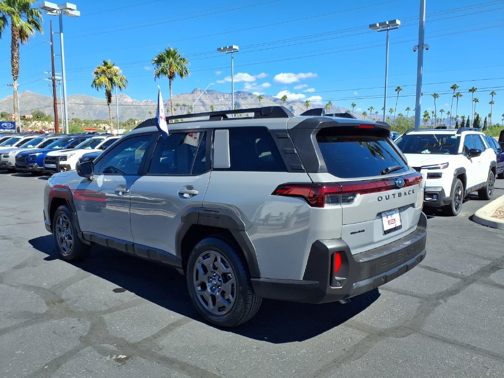 Used 2026 Subaru Outback Premium AWD/4WD image 13