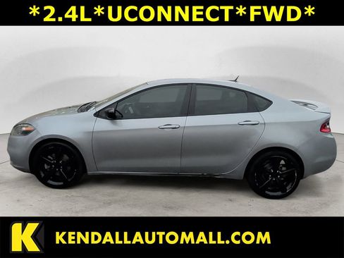 Used 2015 Dodge Dart SXT image 2