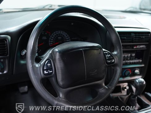 Used 2002 Chevrolet Camaro Z28 w/ SS Performance/Appearance Pkg RWD image 31