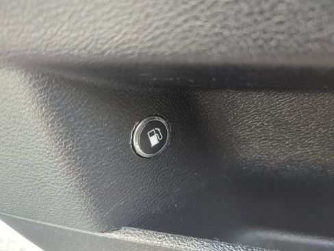 Used 2014 Dodge Charger R/T image 33