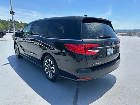 Used 2024 Honda Odyssey EX-L image 5