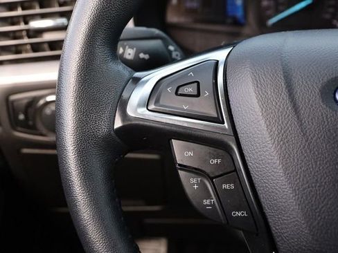 Certified 2024 Ford Edge SEL image 11