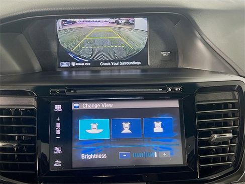 Used 2016 Honda Accord EX image 21