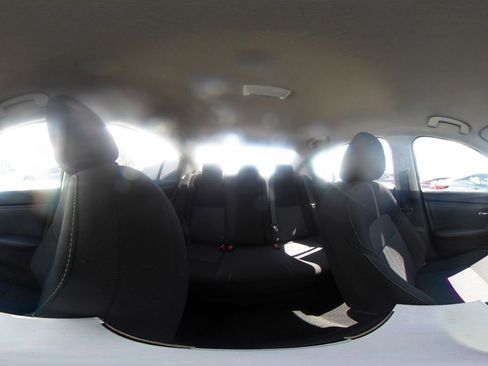 Used 2025 Nissan Sentra SV FWD image 39