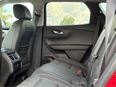 Used 2023 Chevrolet Blazer LT FWD image 14