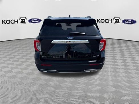 Used 2023 Ford Explorer XLT w/ Equipment Group 202A AWD/4WD image 7