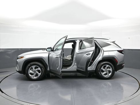 Certified 2023 Hyundai Tucson SEL AWD/4WD image 43