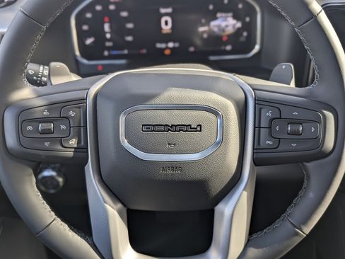 New 2026 GMC Sierra 1500 Denali w/ Denali Reserve Package image 21