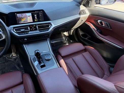 Used 2022 BMW 330i xDrive Sedan w/ M Sport Package image 42