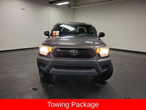 Used 2012 Toyota Tacoma 4x4 Double Cab w/ Convenience Pkg image 2