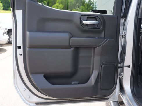 Certified 2020 Chevrolet Silverado 1500 LT AWD/4WD image 19