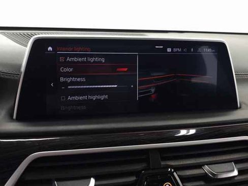 Used 2022 BMW 740i xDrive w/ M Sport Package image 33