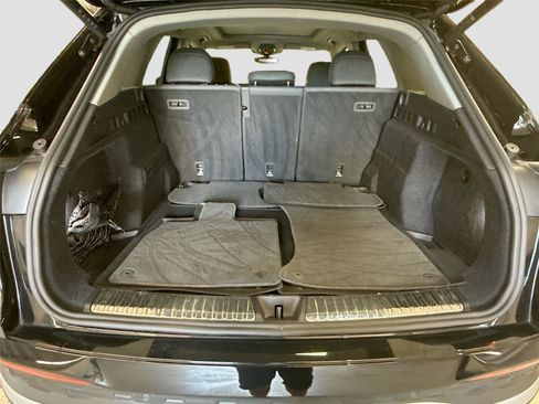 Certified 2025 Audi Q5 Premium w/ Convenience Package AWD/4WD image 27