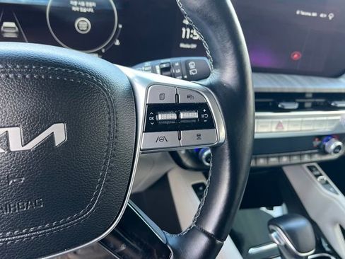 Used 2023 Kia Telluride SX Prestige image 20