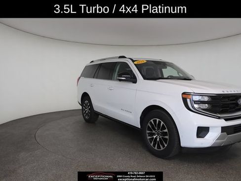 Used 2025 Ford Expedition Platinum AWD/4WD image 27