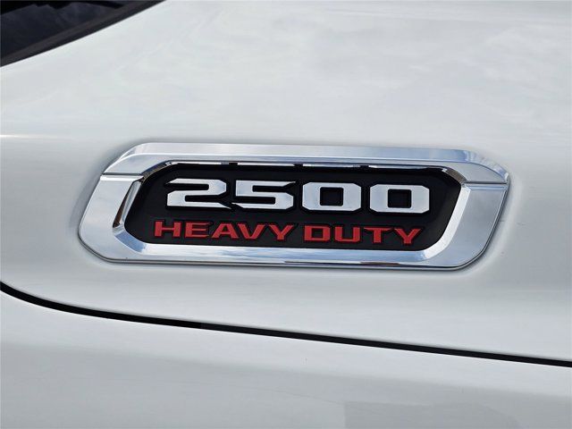 Used 2026 RAM 2500 Laramie AWD/4WD image 7