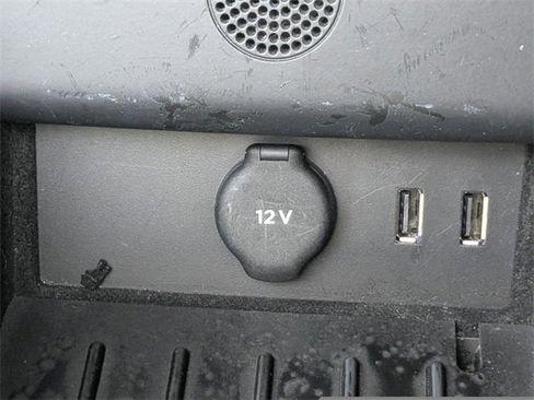 Used 2016 Tesla Model S 75 image 25