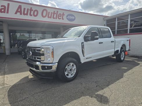 Used 2026 Ford F250 XLT AWD/4WD image 1