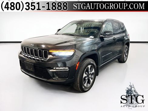 Used 2023 Jeep Grand Cherokee 4WD 4xe w/ Luxury Tech Group II image 1