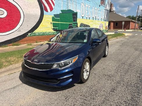 Used 2016 Kia Optima EX w/ Premium Package FWD image 1