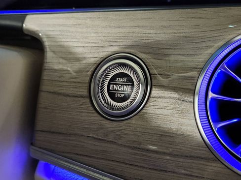 Used 2023 Mercedes-Benz E 450 4MATIC Coupe image 38