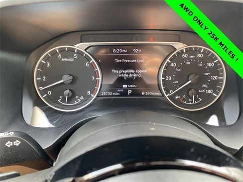 Used 2023 Nissan Rogue SV image 18